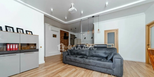 2-комн квартира Английский пр-кт,  д. 58