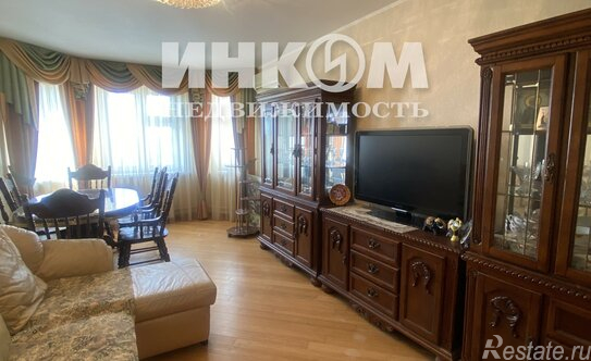 Продажа 3-комн квартиры на вторичном рынке Лукинская улица,  д. 18