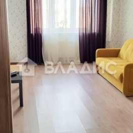 Продажа 2-комн квартиры на вторичном рынке Радиальная 6-я ул,  д. 3 к6