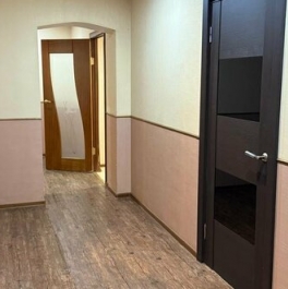 Продажа 4-комн квартиры на вторичном рынке Богатырский пр-кт,  д. 28