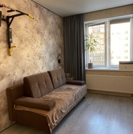 Продажа 2-комн квартиры на вторичном рынке Шушары п, Московское ш,  д. 11 к3