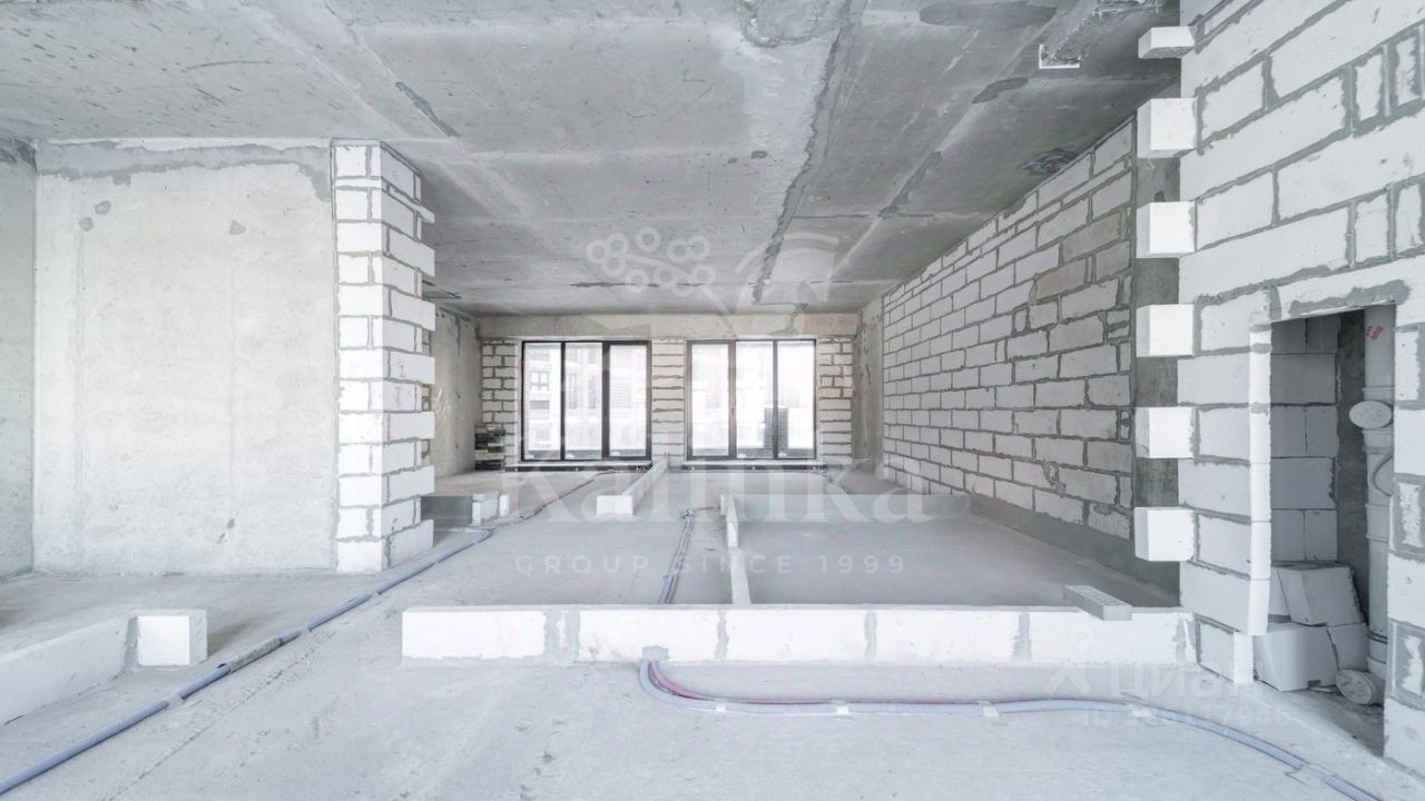 Продажа 4-комн квартиры на вторичном рынке улица Виктора Маслова, 2