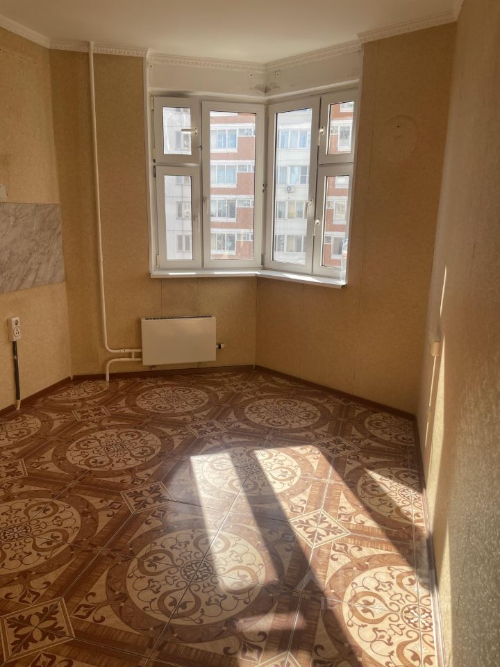 Продажа 2-комн квартиры на вторичном рынке Школьный мкр, д. Брехово,  д. к5