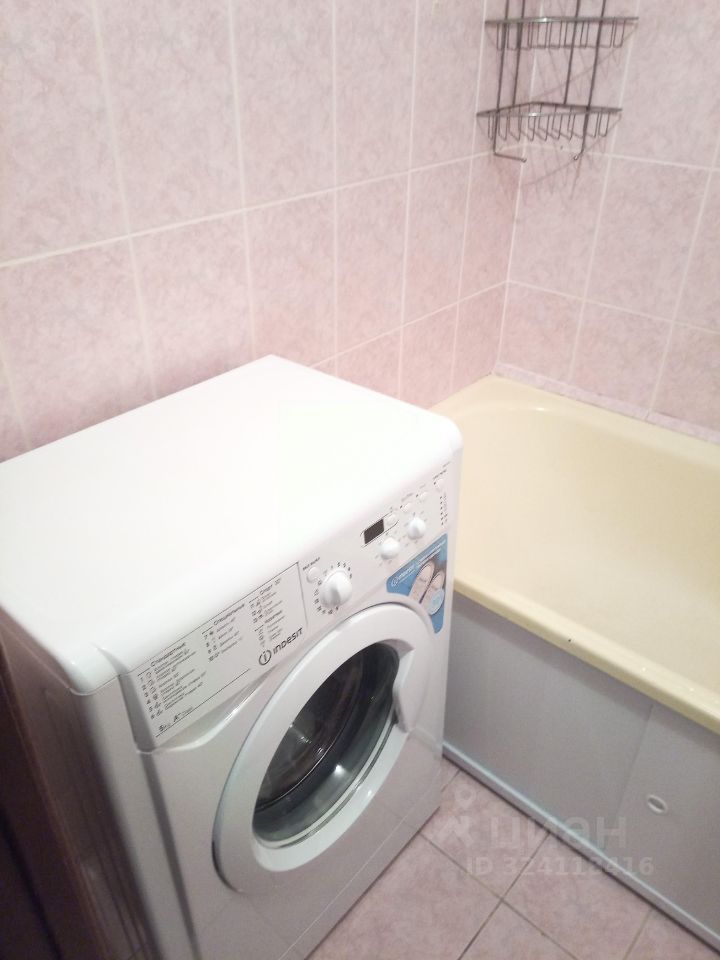 Аренда 1-комн квартиры на вторичном рынке Рощино пгт, улица Садовая, 5