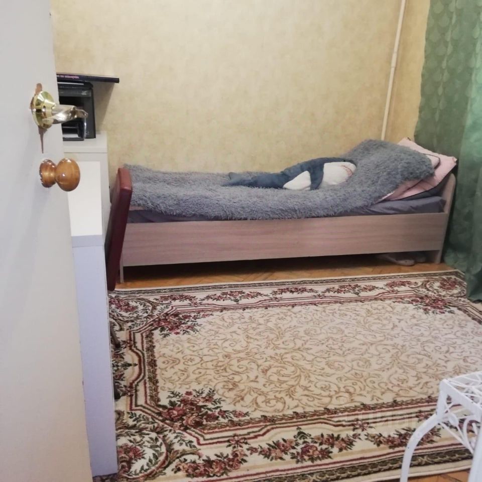 Продажа 3-комн квартиры на вторичном рынке Братская улица, 15К1