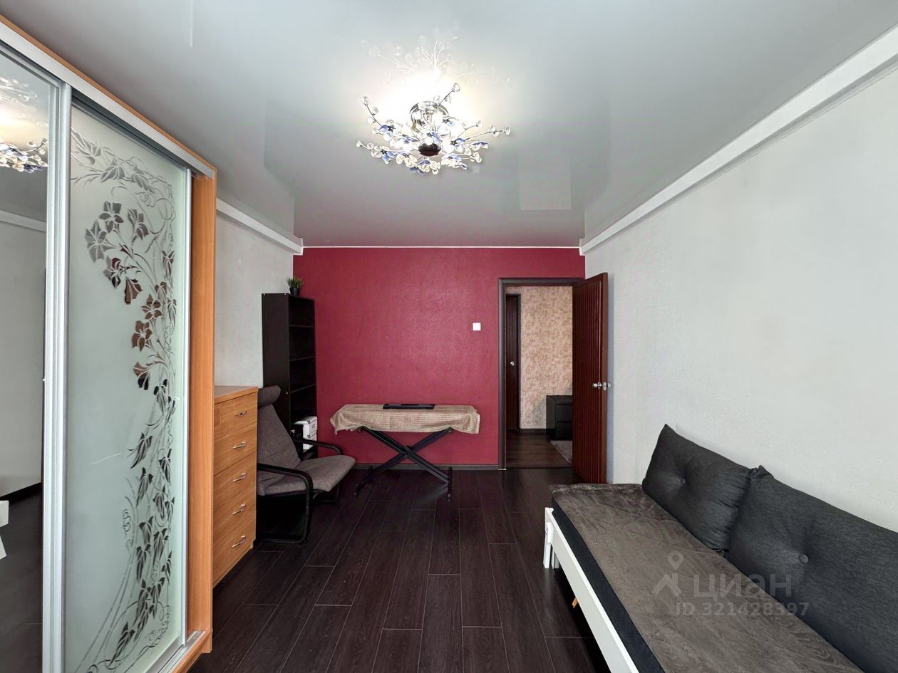 Продажа 2-комн квартиры на вторичном рынке Кондратьевский проспект, 89