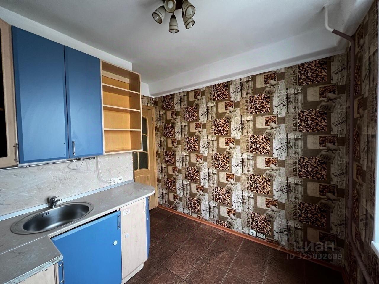 Продажа 4-комн квартиры на вторичном рынке проспект Авиаконструкторов, 14К3