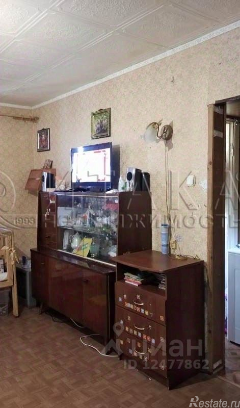 Продажа 1-комн квартиры на вторичном рынке Красная улица,  д. 15