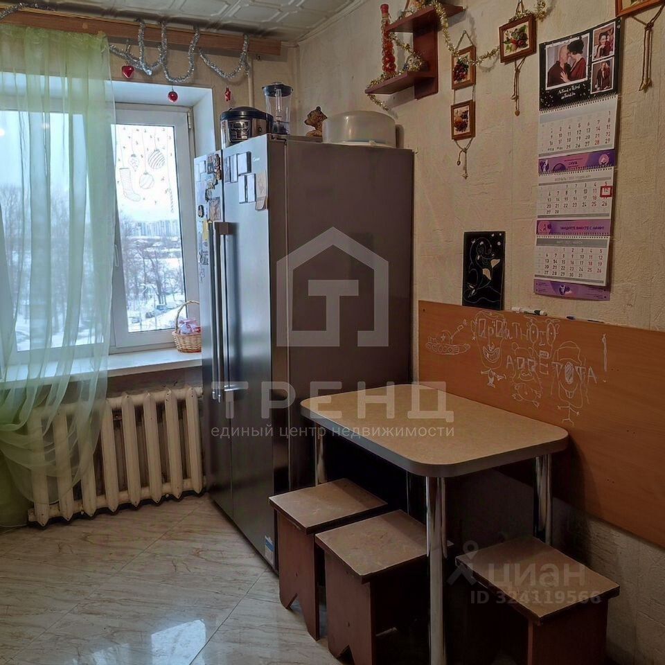 Продажа 3-комн квартиры на вторичном рынке Рыбацкий проспект, 23/2