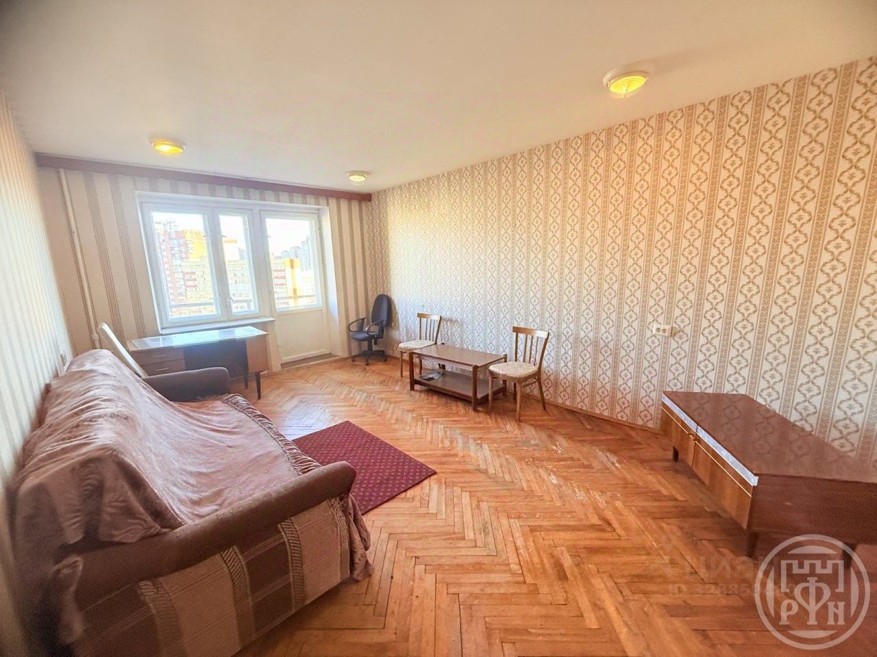 Продажа 1-комн квартиры на вторичном рынке проспект Стачек, 105К2