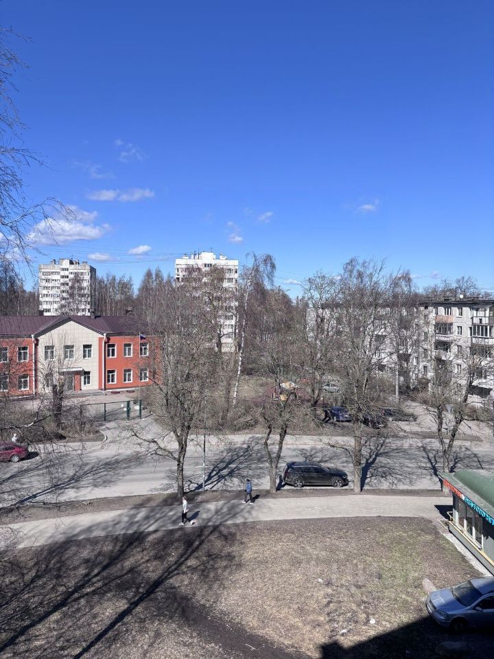 Продажа 2-комн квартиры на вторичном рынке Выборг, улица Приморская, 17