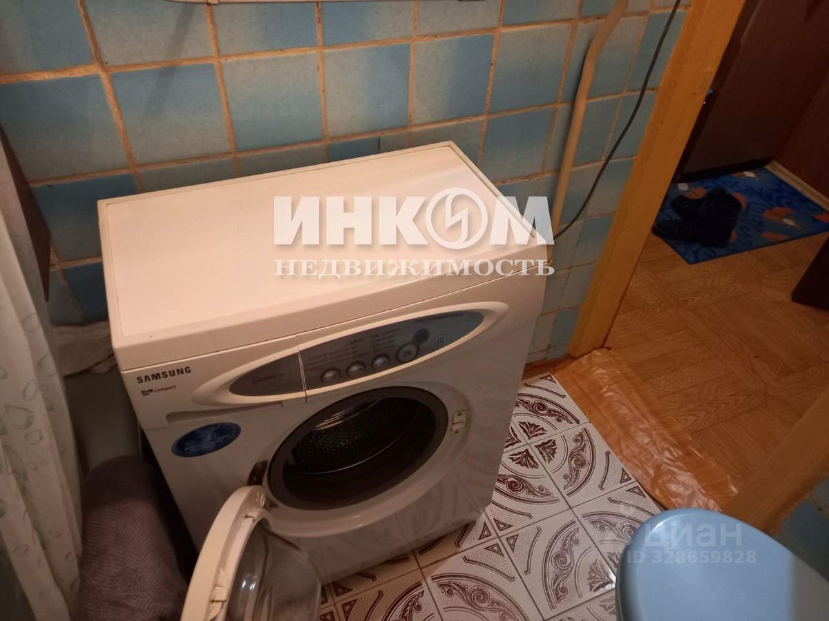 Продажа 2-комн квартиры на вторичном рынке Долгопрудный, Первомайская улица, 52а
