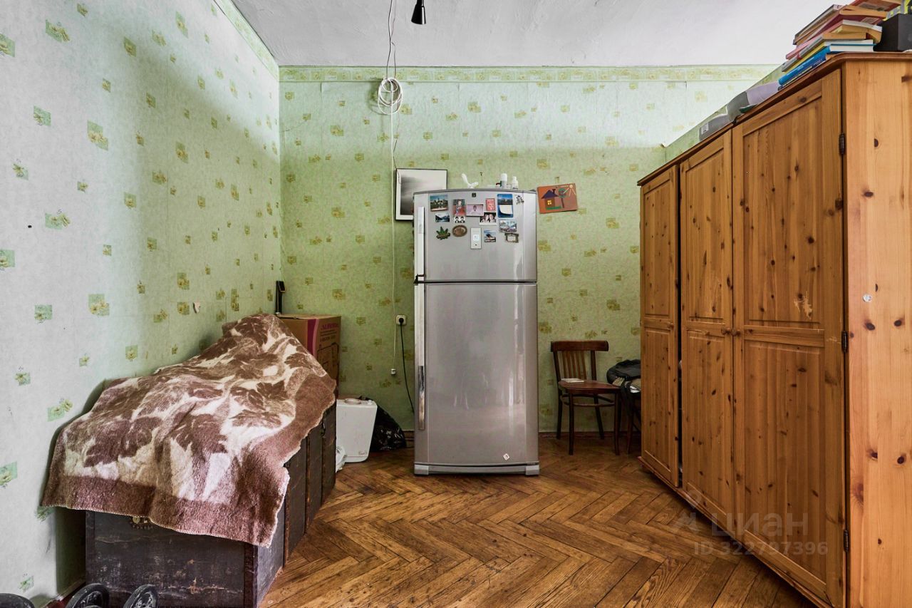 Продажа 6-комн квартиры на вторичном рынке Казанская улица, 42