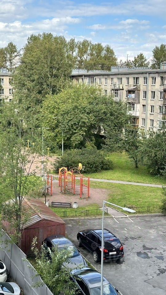 Продажа 1-комн квартиры на вторичном рынке Краснопутиловская улица, 56к2