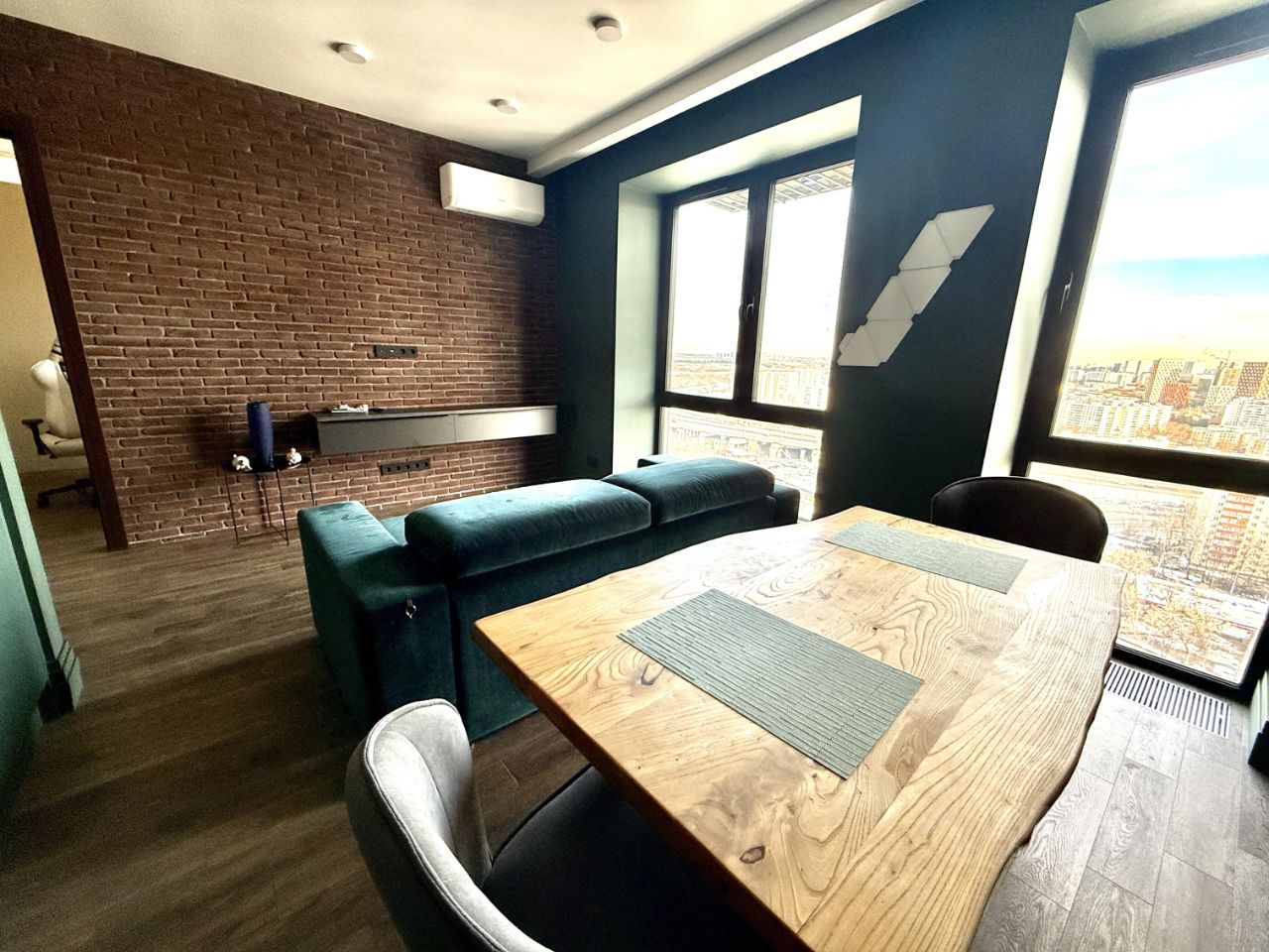 Аренда 2-комн квартиры на вторичном рынке улица Дыбенко, 7/1