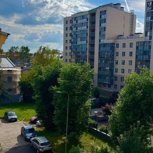 2-комн квартира Днепропетровская улица, 37