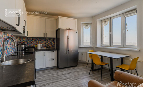 Продажа 3-комн квартиры на вторичном рынке ул Фёдора Абрамова,  д. 16,  к. 1