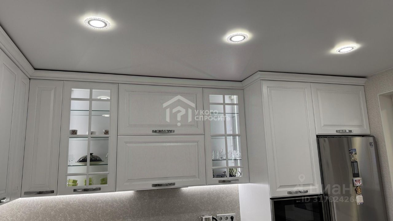 Продажа 2-комн квартиры на вторичном рынке Петергоф, улица Парковая, 14к4