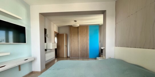 3-комн квартира ул Авиаторов,  д. 5