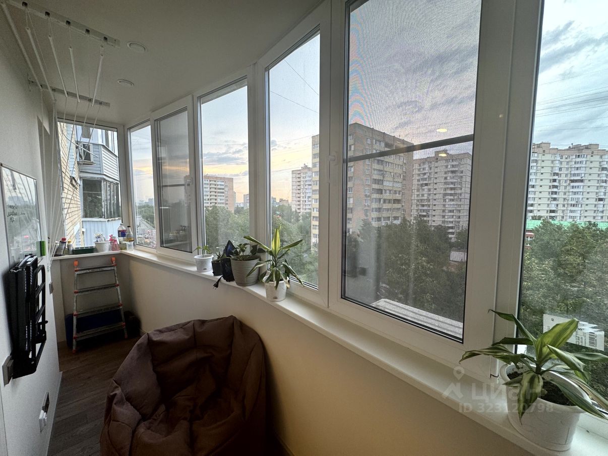 Продажа 2-комн квартиры на вторичном рынке Михалковская улица, 13