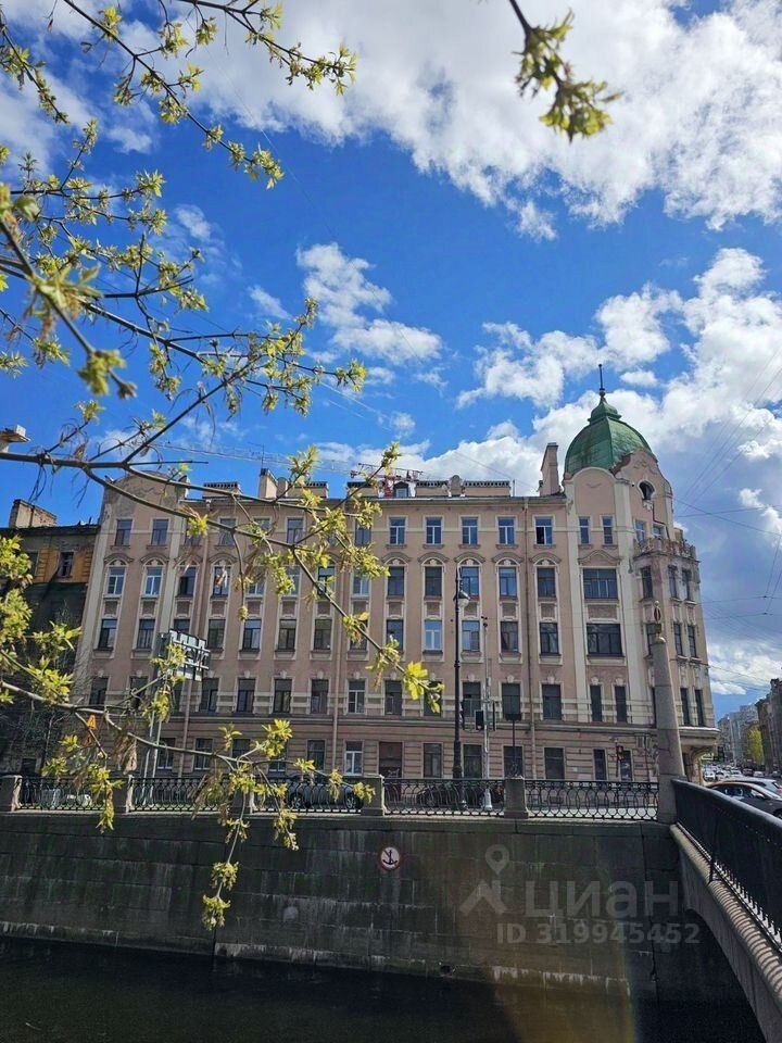 Продажа комнаты 8-я Васильевского острова линия, 85