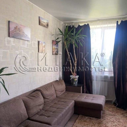 Коттедж/дом Красная (Горелово) ул.