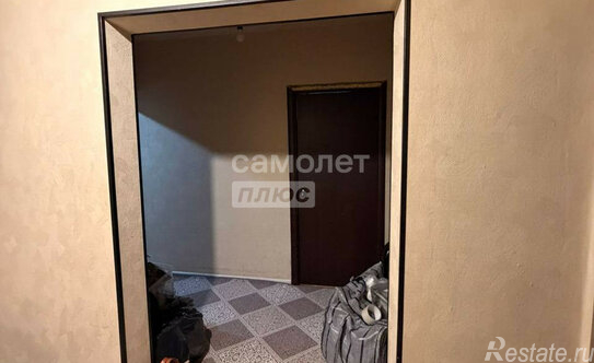 Продажа 4-комн квартиры на вторичном рынке ул Бутлерова,  д. 4