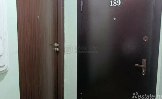 Продажа 3-комн квартиры на вторичном рынке Тарусская улица,  д. 8