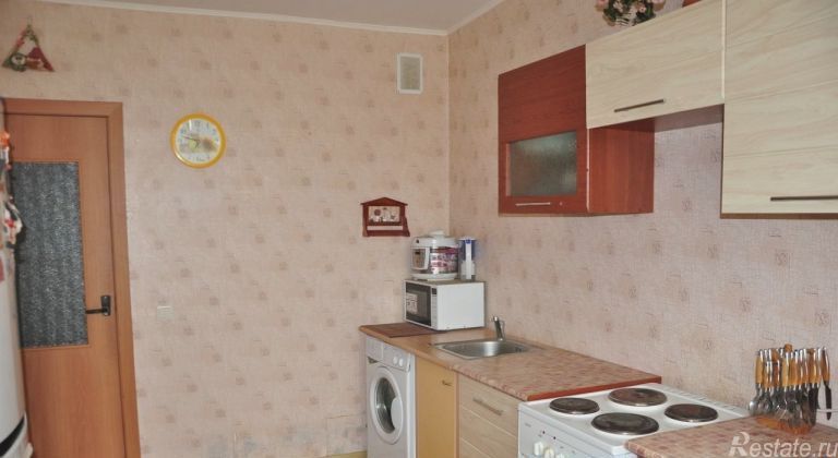 Продажа 3-комн квартиры на вторичном рынке Красное Село г, Красногородская ул,  д. 11