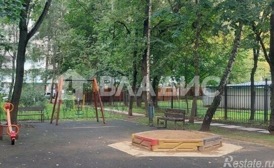 Продажа 2-комн квартиры на вторичном рынке ул Корабельная,  д. 9