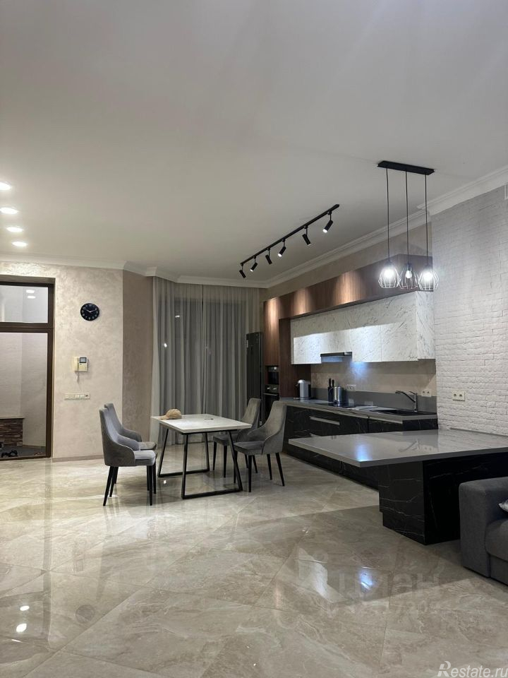 Аренда дома Красный Посёлок, , Истра, Английский б-р,  д. 1