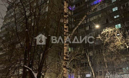 Продажа 2-комн квартиры на вторичном рынке Фрязевская улица,  д. 15 к3