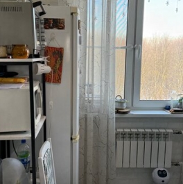 Продажа 1-комн квартиры на вторичном рынке Красногорск, Сходненская улица,  д. 27