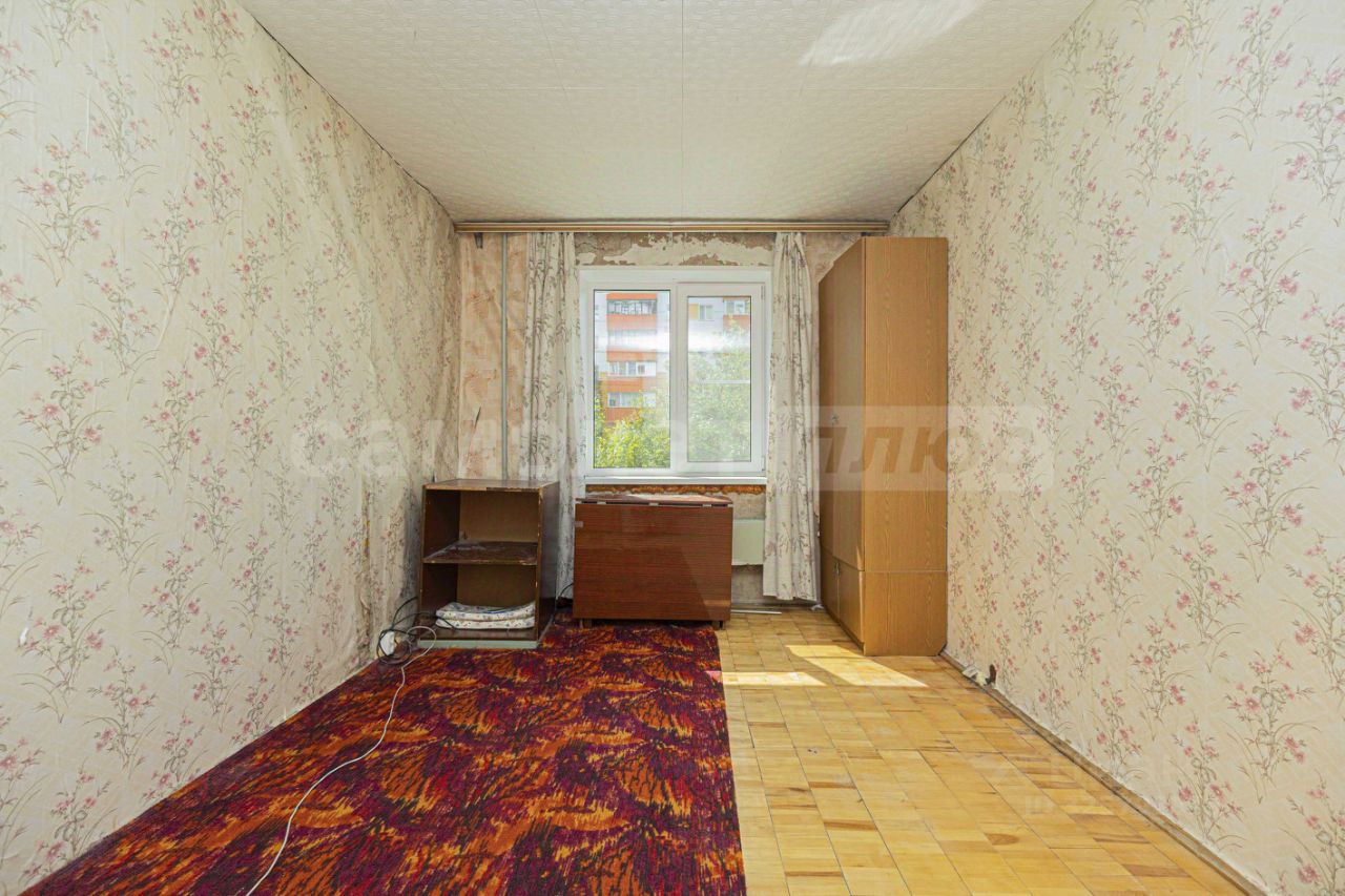 Продажа 2-комн квартиры на вторичном рынке пос. Власиха, улица Солнечная,  д. 12