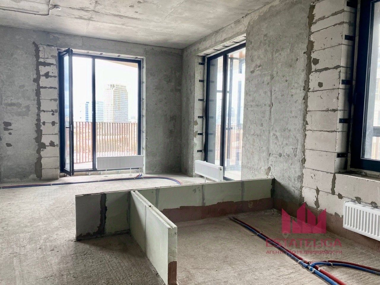 Продажа 3-комн квартиры на вторичном рынке улица Эдуарда Стрельцова, 2к2
