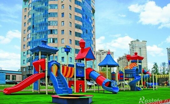 Продажа 3-комн квартиры на вторичном рынке Красный Октябрь, улица Мира,  д. 4