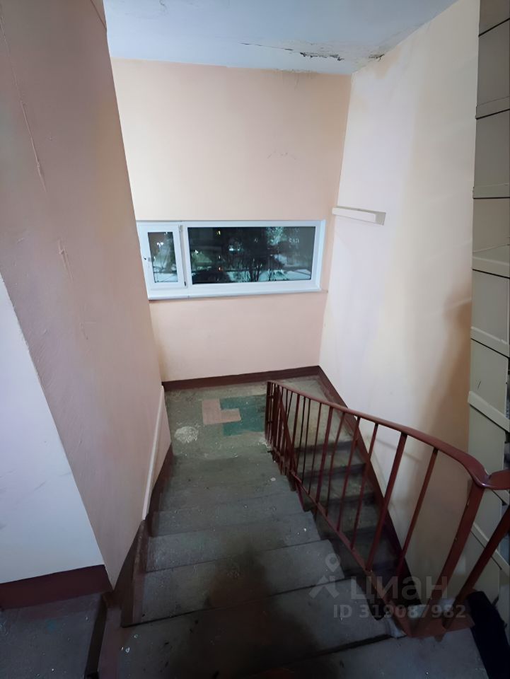 Продажа 2-комн квартиры на вторичном рынке улица Ярослава Гашека, 4К1
