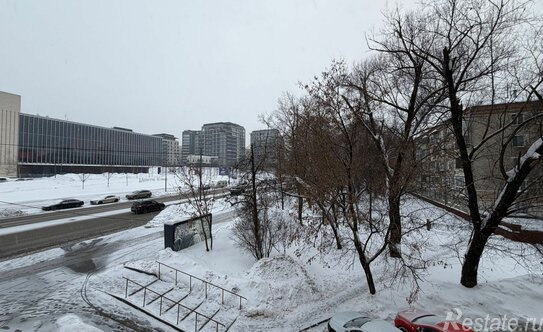 Продажа 1-комн квартиры на вторичном рынке ул Мосфильмовская,  д. 24