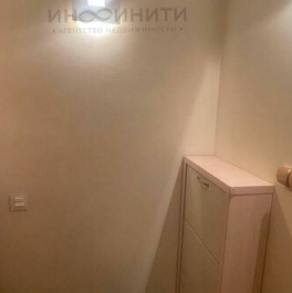 Продажа 2-комн квартиры на вторичном рынке Нагорная улица,  д. 17 к2