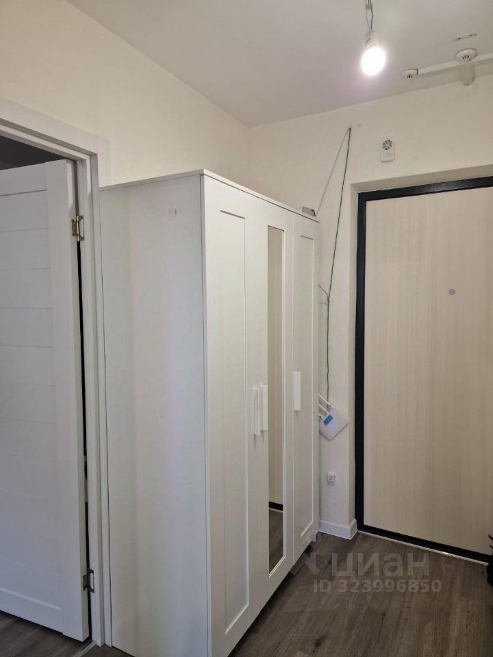 Аренда 1-комн квартиры на вторичном рынке Мурино, улица Шоссе в Лаврики, 64к1