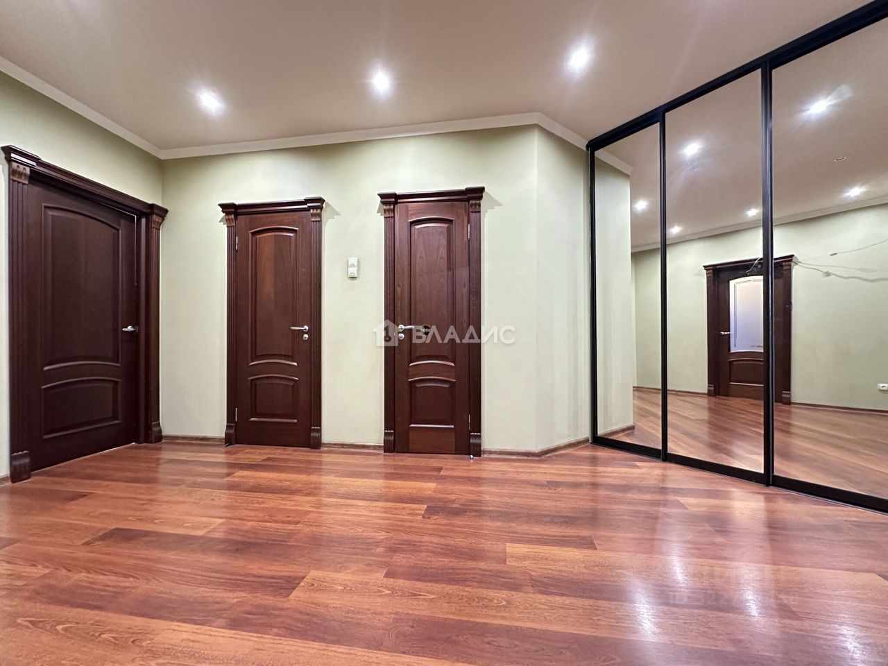 Продажа 2-комн квартиры на вторичном рынке улица Передовиков, 9к2