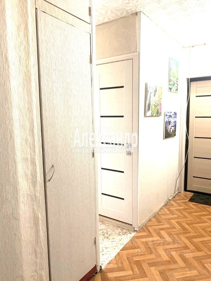Продажа 2-комн квартиры на вторичном рынке д. Раздолье, улица Центральная, 12
