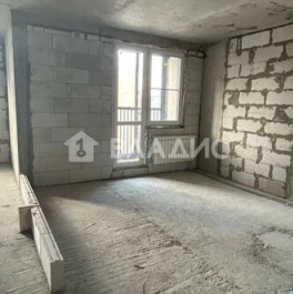 Продажа 2-комн квартиры на вторичном рынке Полярная ул,  д. 3