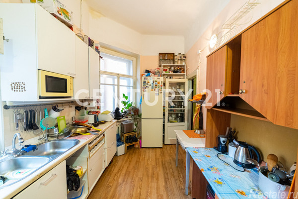 Продажа 3-комн квартиры на вторичном рынке Бармалеева ул,  д. 18