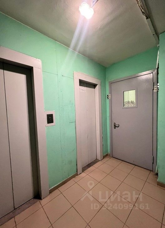 Продажа 2-комн квартиры на вторичном рынке улица Старый Гай, 4К1