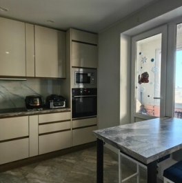 Продажа 3-комн квартиры на вторичном рынке Красносельское шоссе,  д. 56,  к. 1