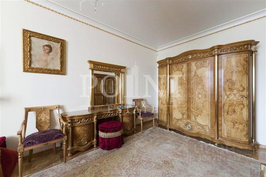 Продажа 4-комн квартиры на вторичном рынке 3-я Красногвардейская улица, 3