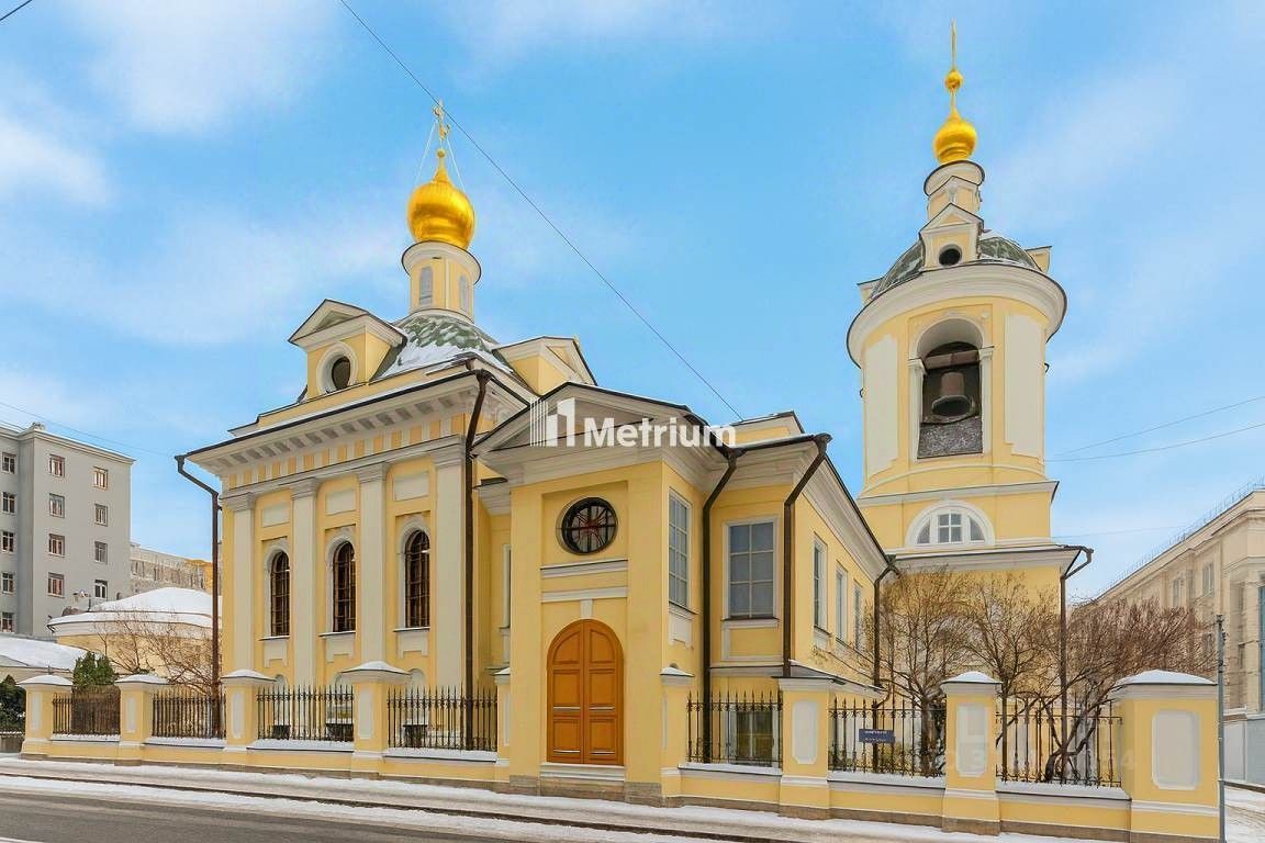 Продажа 4-комн квартиры на вторичном рынке Колымажный переулок, 10