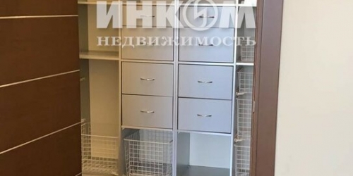 3-комн квартира ул Каховка,  д. 37,  к. 1