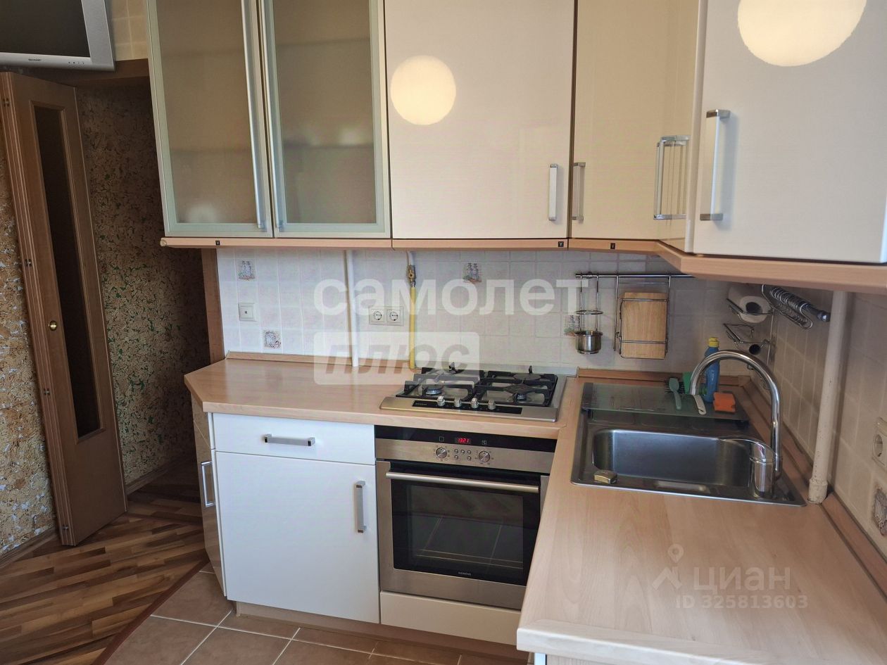 Аренда 1-комн квартиры на вторичном рынке Дорогомиловская Б. ул,  д. 10